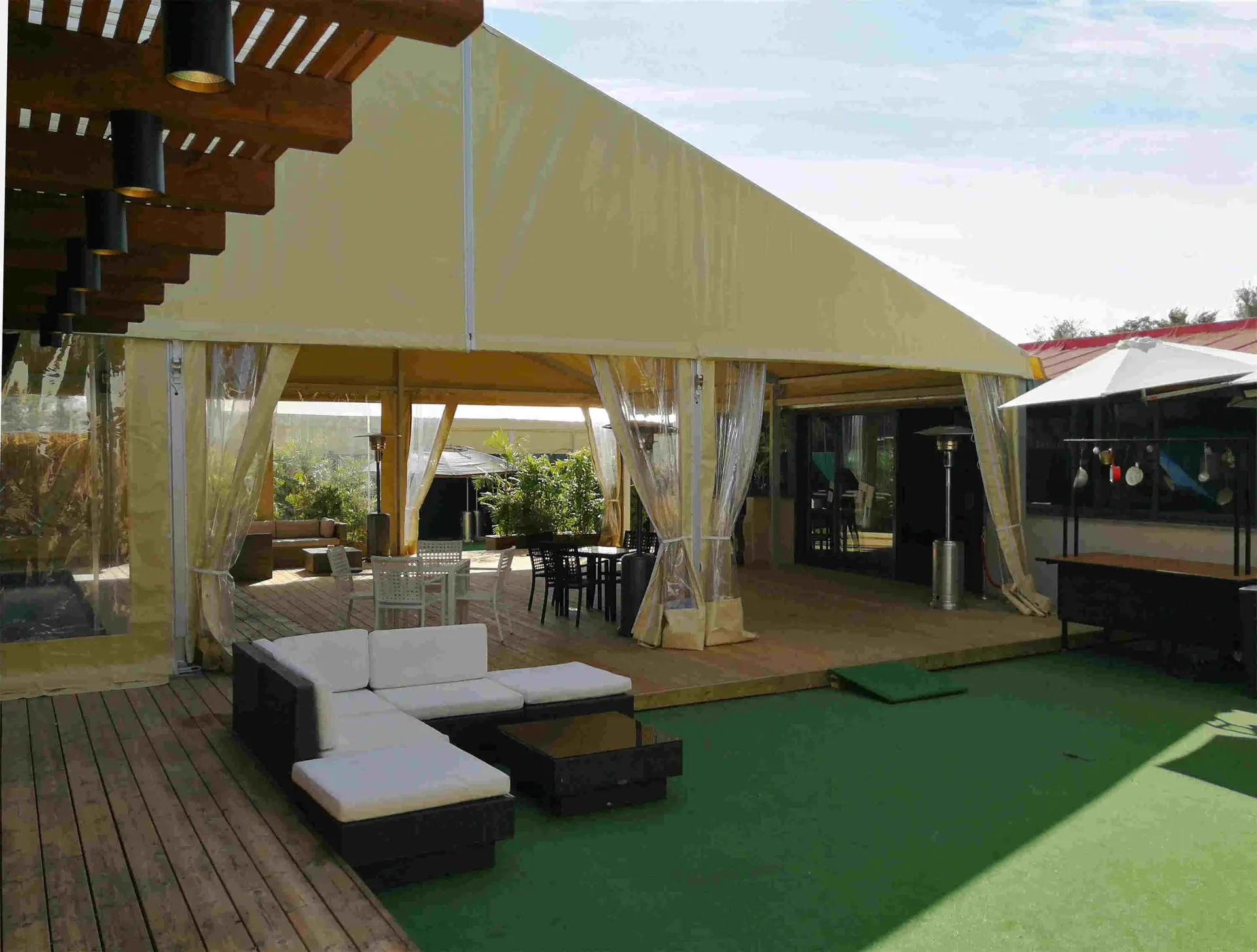 What can COSCO Tent bring you when you want to renovate your yard?